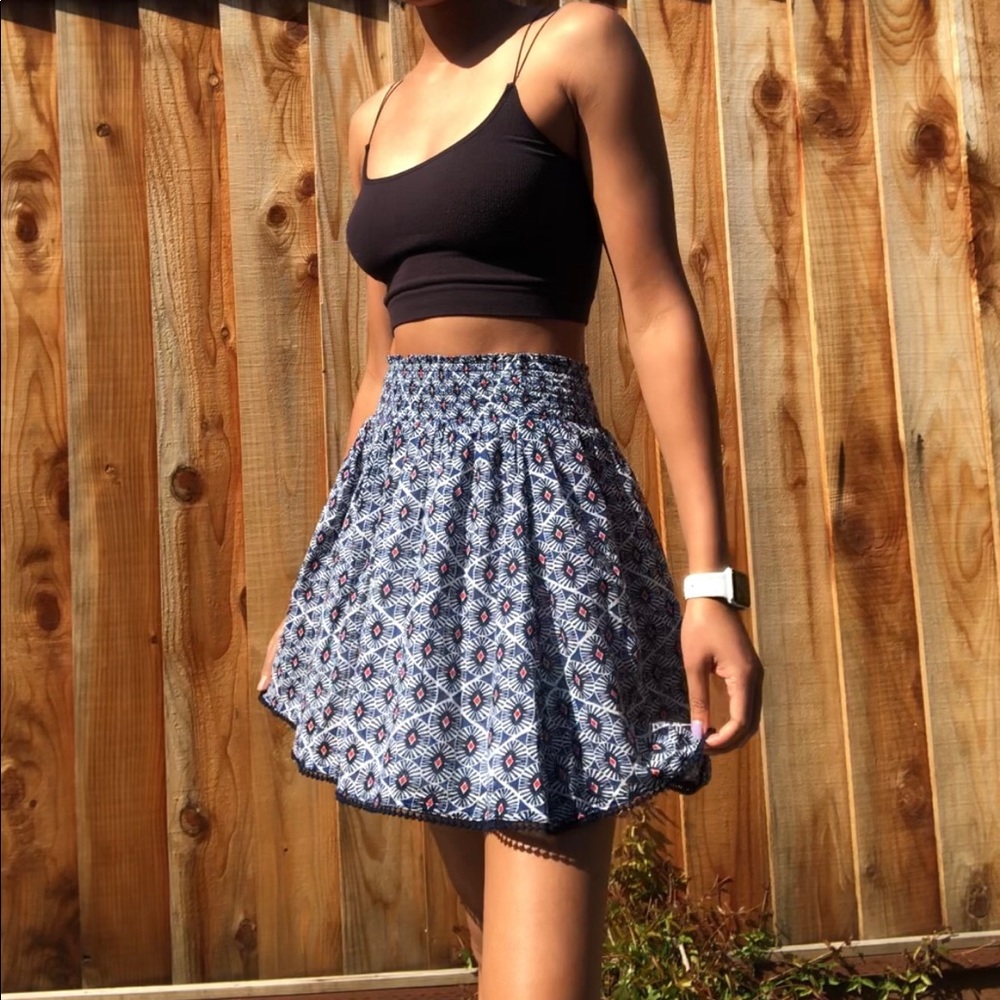 Flowy blue skirt